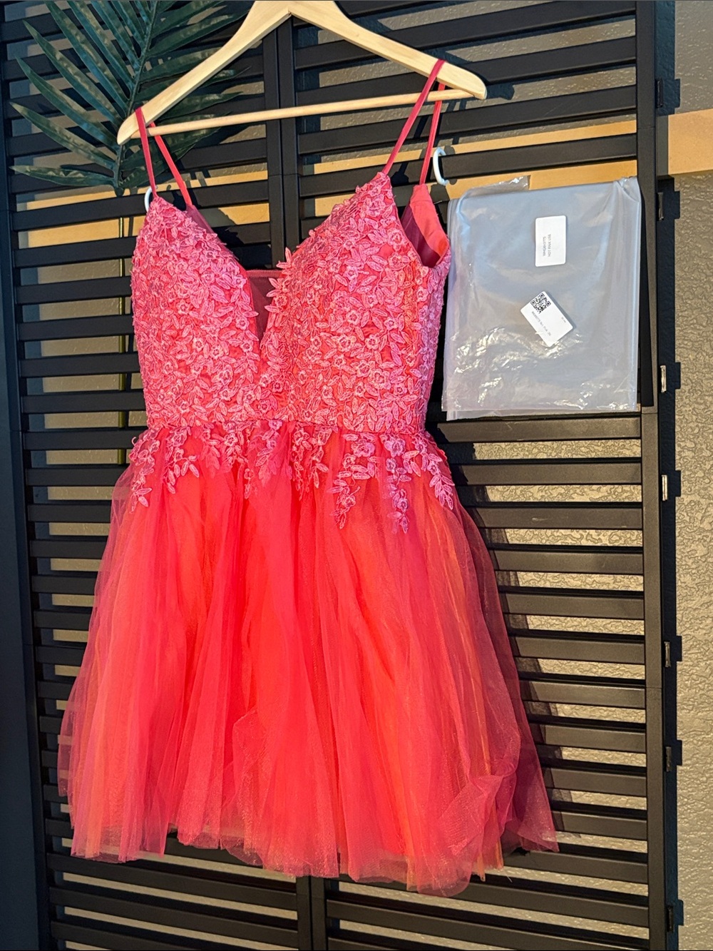 Hot Pink Floral Lace & Tulle Form Dress with Spaghetti Straps
